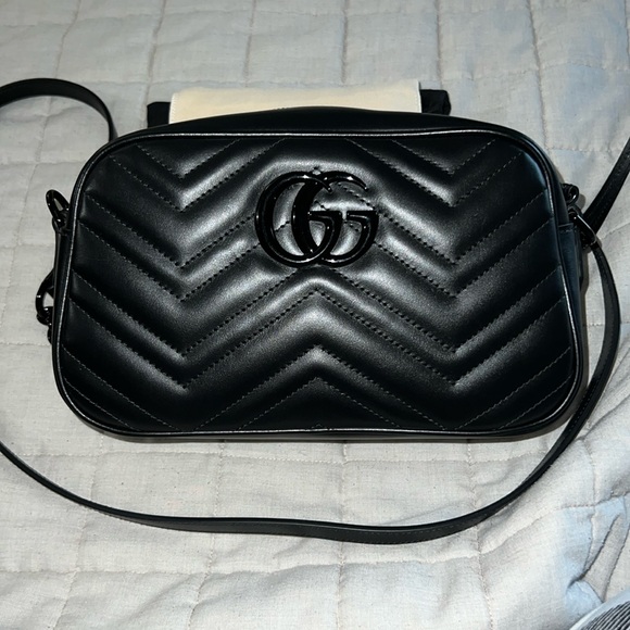 Gucci Handbags - *SOLD*   Brand new GUCCI MARMONT camera bag